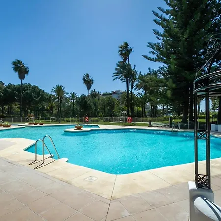 Banus - Bird Of Paradise Playas Del Duque Banus 마르베야